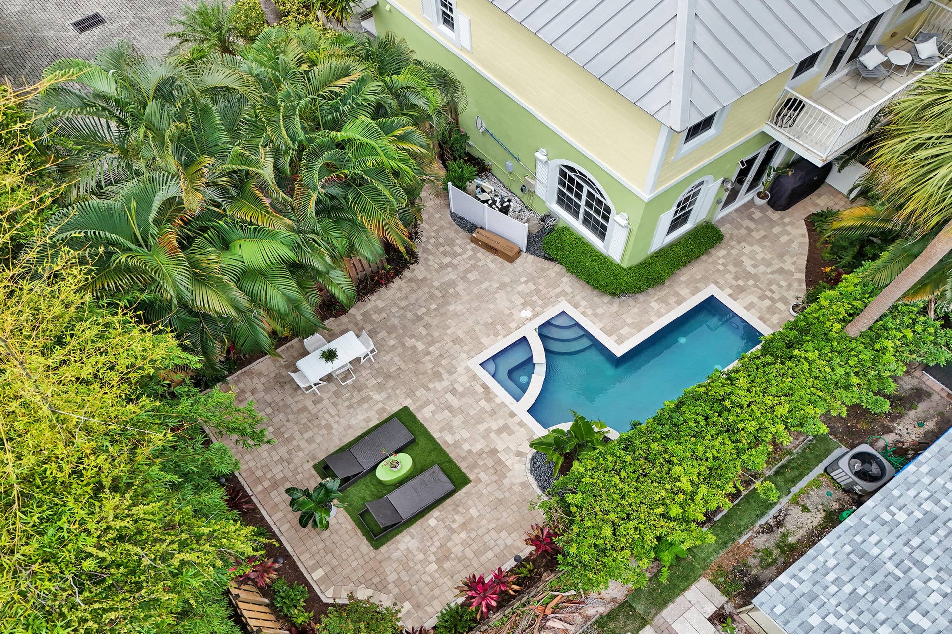 2636 NE 9th Avenue, #6, Wilton Manors, FL 33334 DJI_20260530111108_0344_D