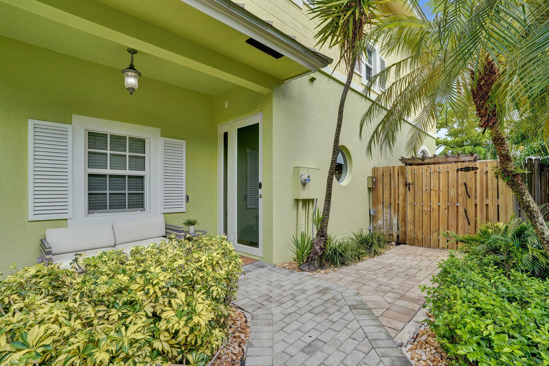 2636 NE 9th Avenue, #6, Wilton Manors, FL 33334 DSC03909