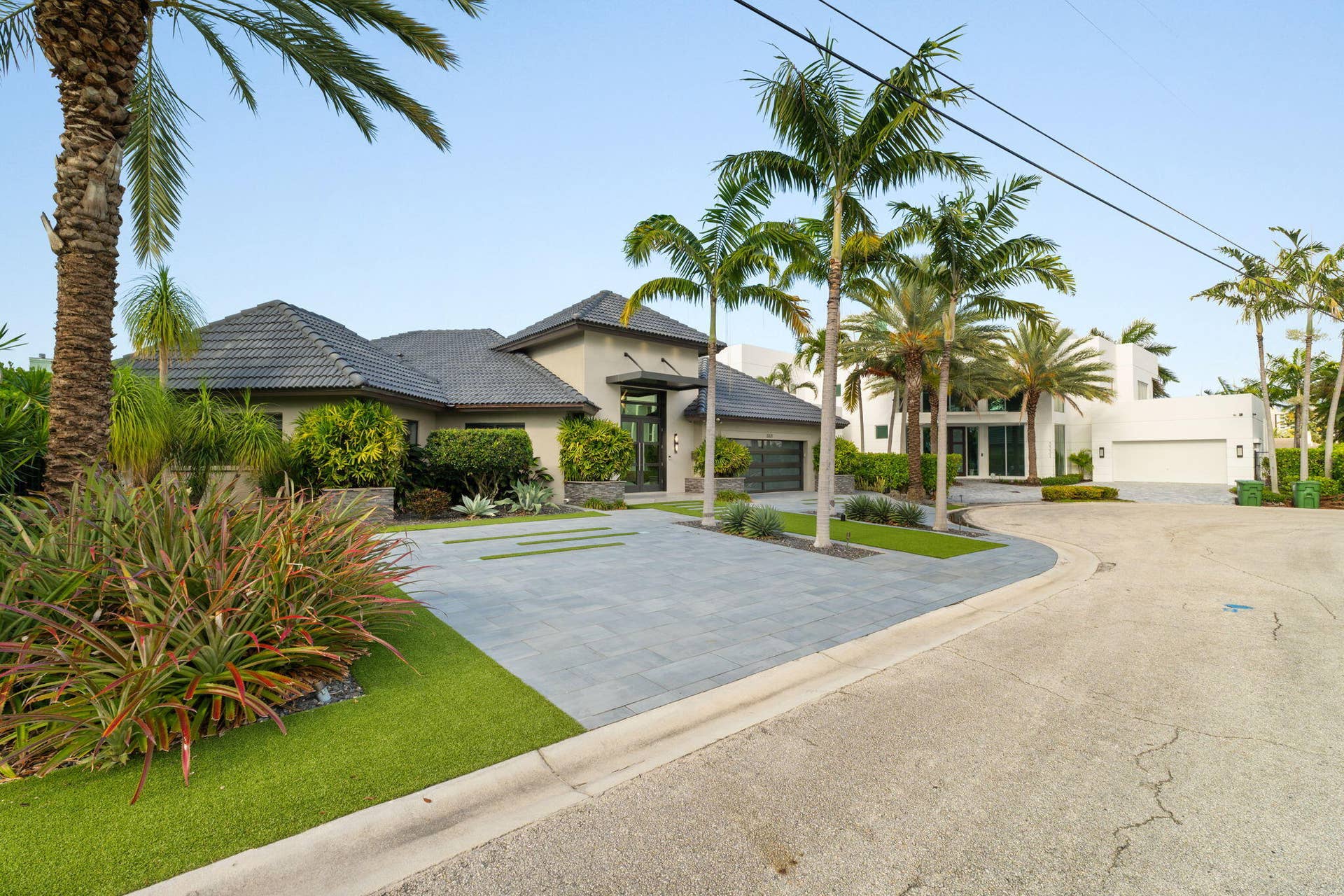 3321 NE 59th Street, Fort Lauderdale, FL 33308 front of house street view