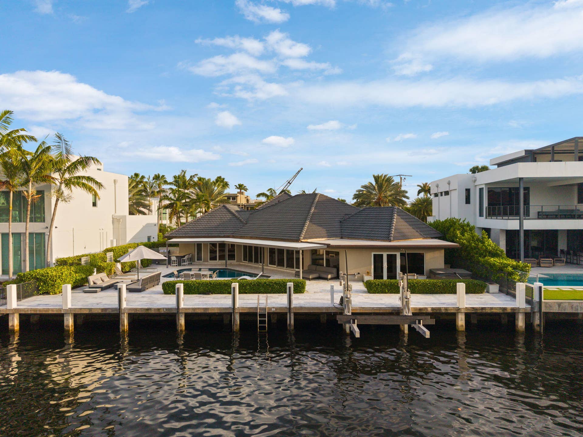 3321 NE 59th Street, Fort Lauderdale, FL 33308 49-web-or-mls-DJI_20260529190136_0336_D