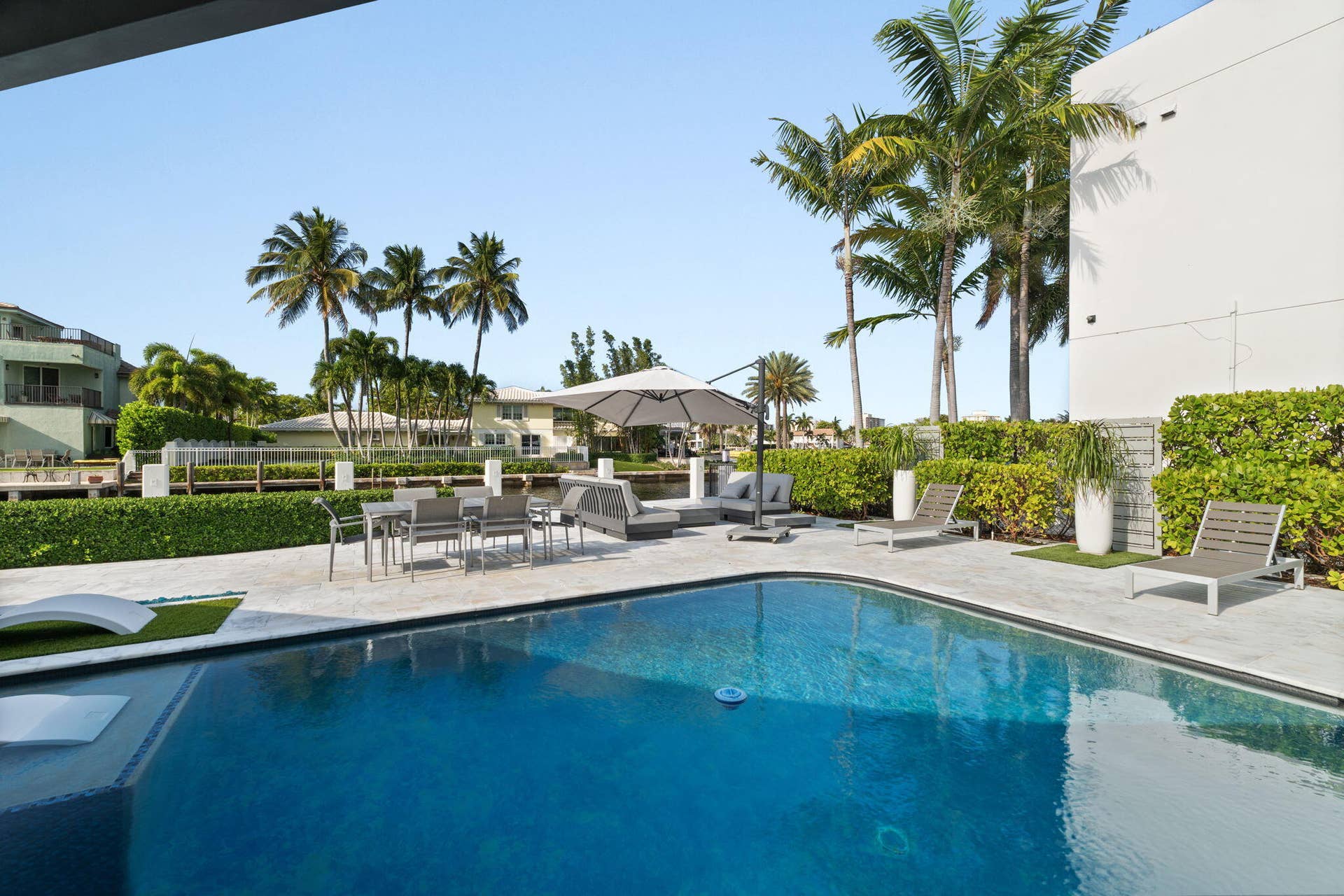 3321 NE 59th Street, Fort Lauderdale, FL 33308 pool