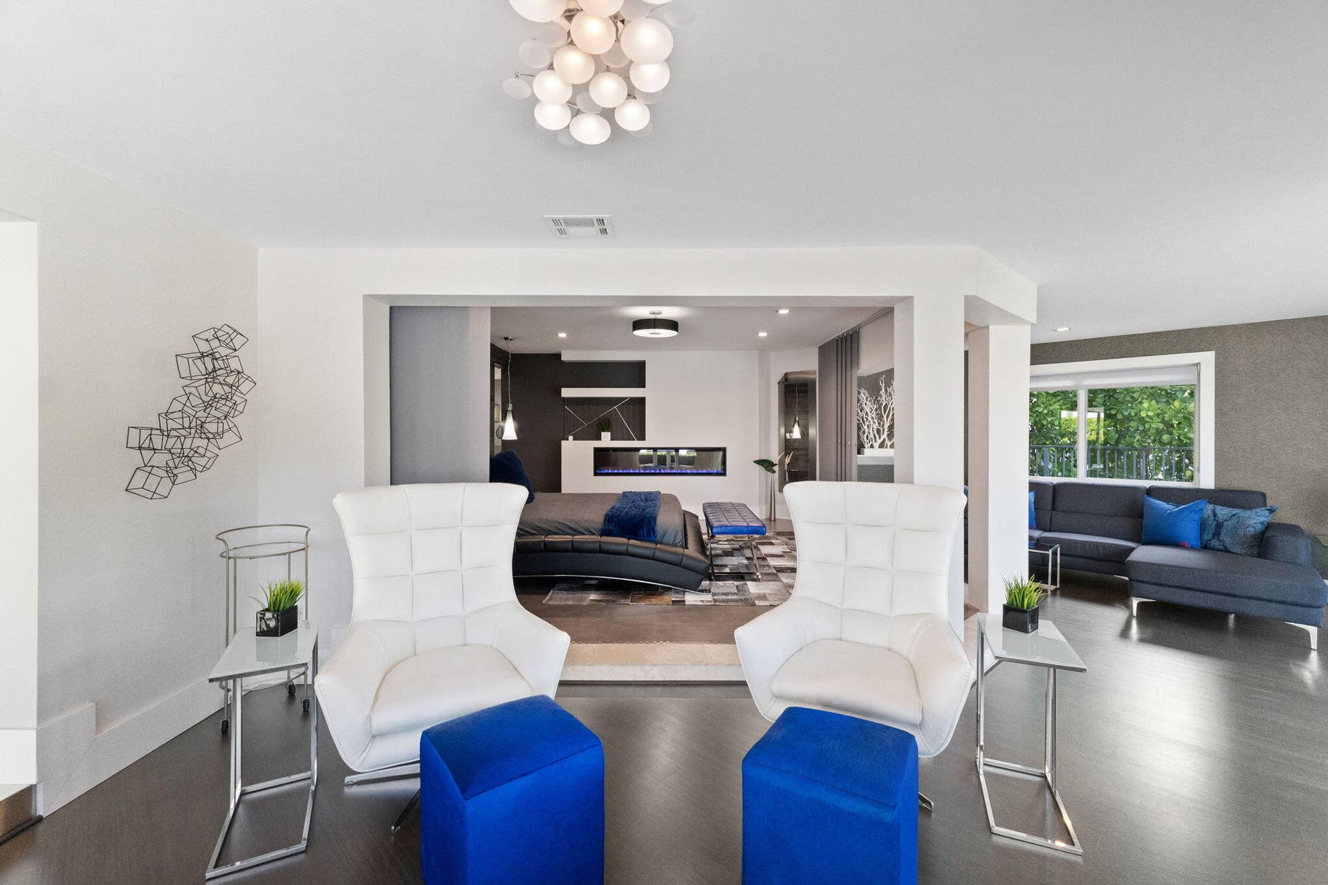 3321 NE 59th Street, Fort Lauderdale, FL 33308 master bd sitting area
