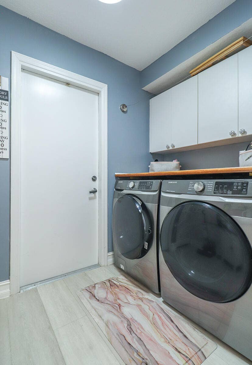 8259 155th Place N, Palm Beach Gardens, FL 33418 20-Laundry Room