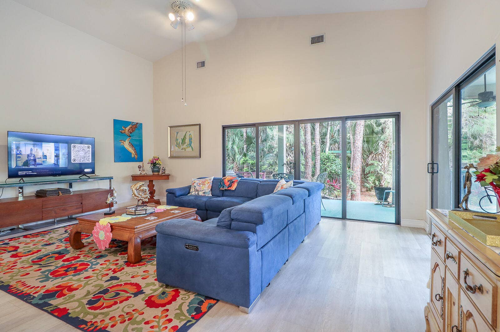8259 155th Place N, Palm Beach Gardens, FL 33418 17-Family Room
