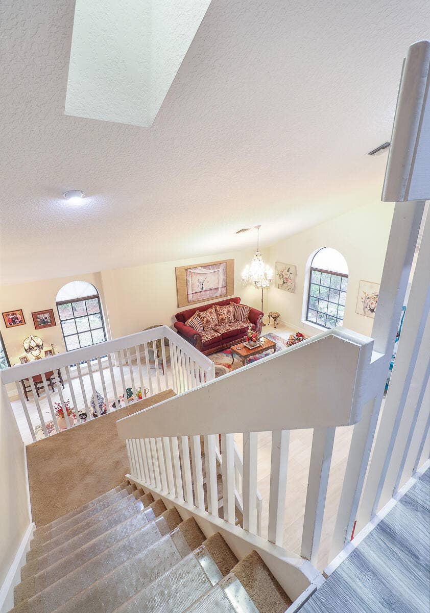 8259 155th Place N, Palm Beach Gardens, FL 33418 22-Staircase