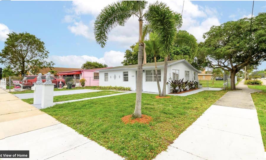 Property photo for 145 SW 13th Avenue, Delray Beach, FL