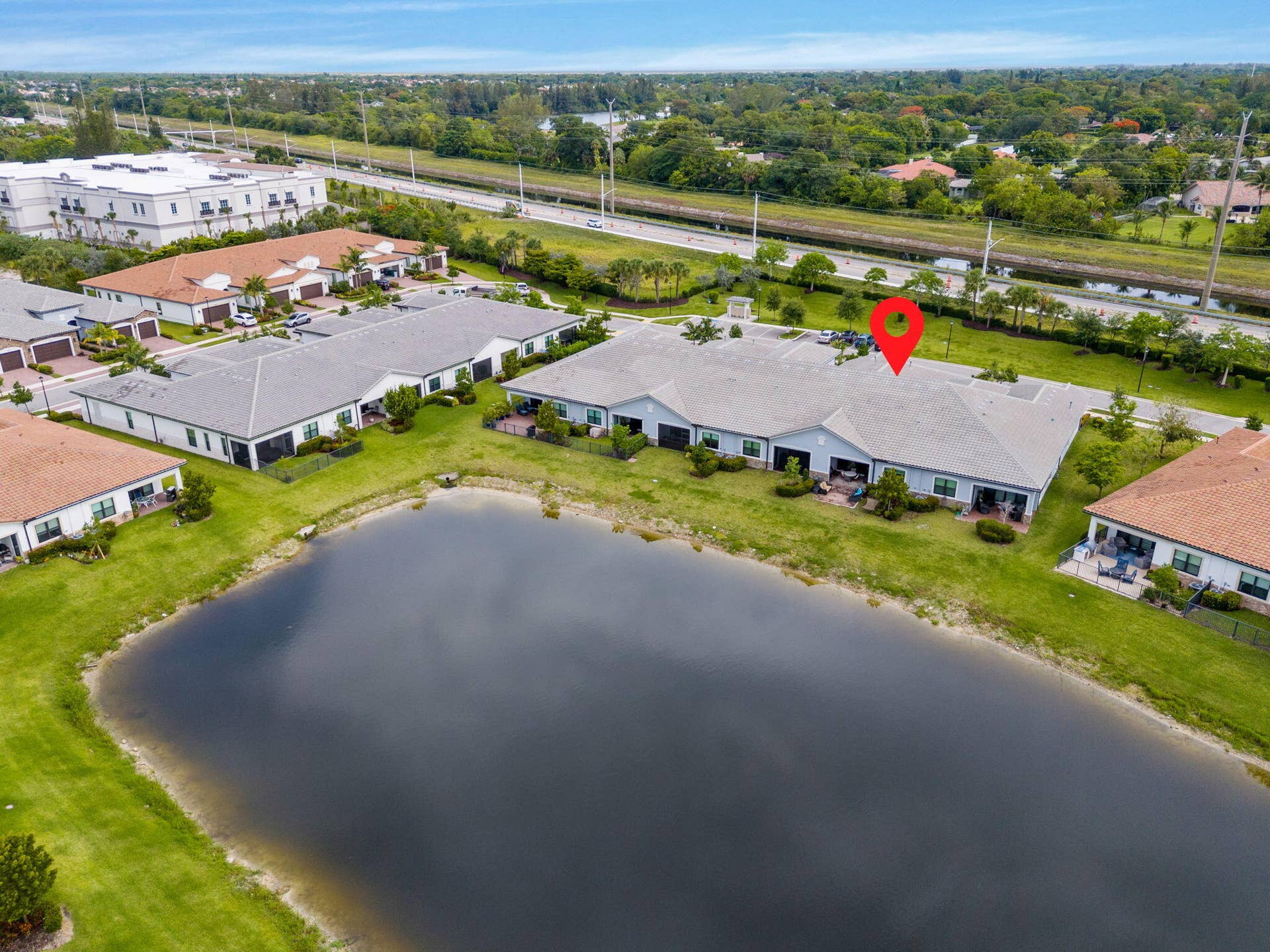 7642 N Blue Spring Drive, Parkland, FL 33067 57-web-or-mls-DJI_20260528101715_0059_D-