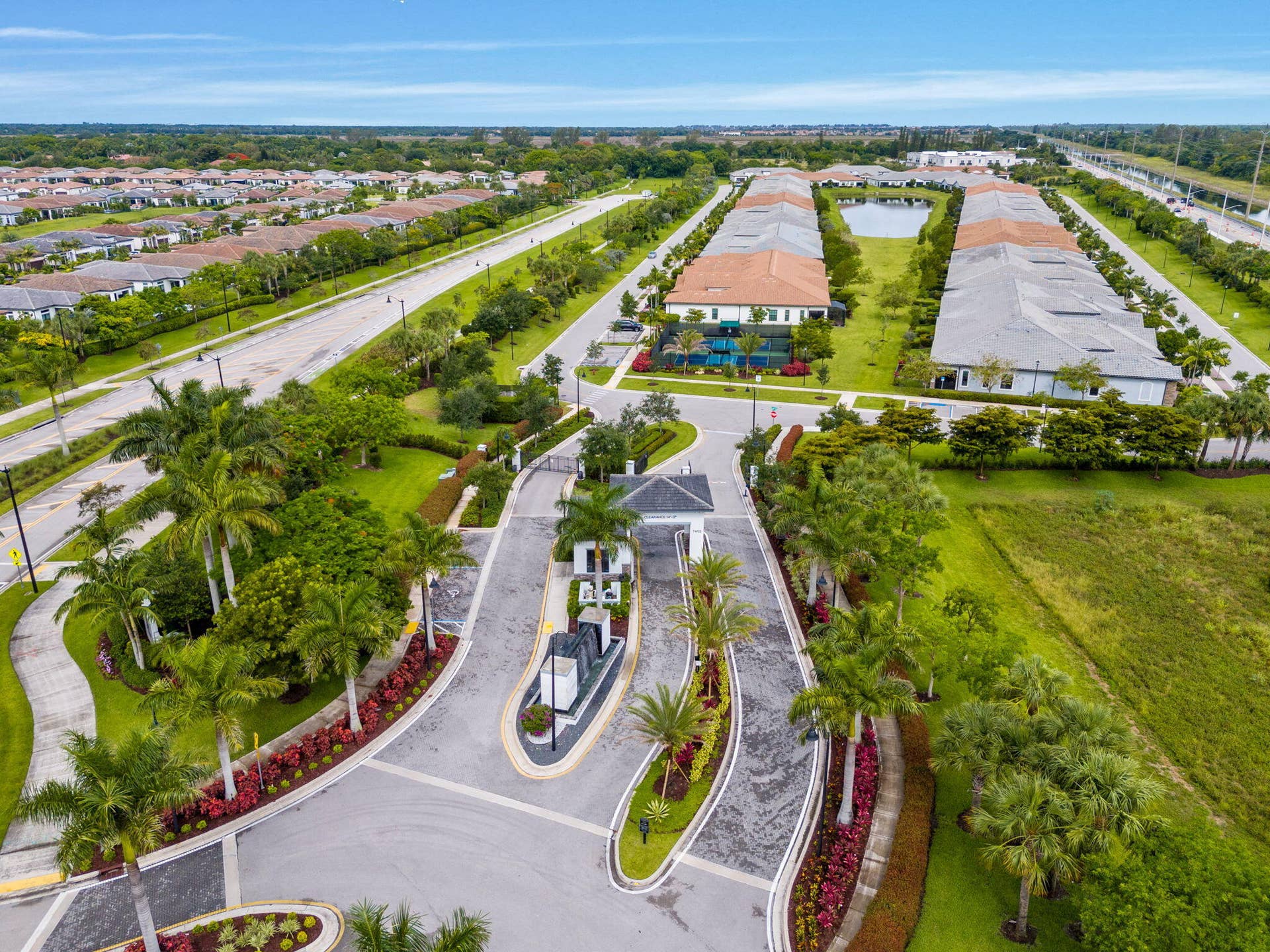 7642 N Blue Spring Drive, Parkland, FL 33067 64-web-or-mls-DJI_20260528101904_0062_D