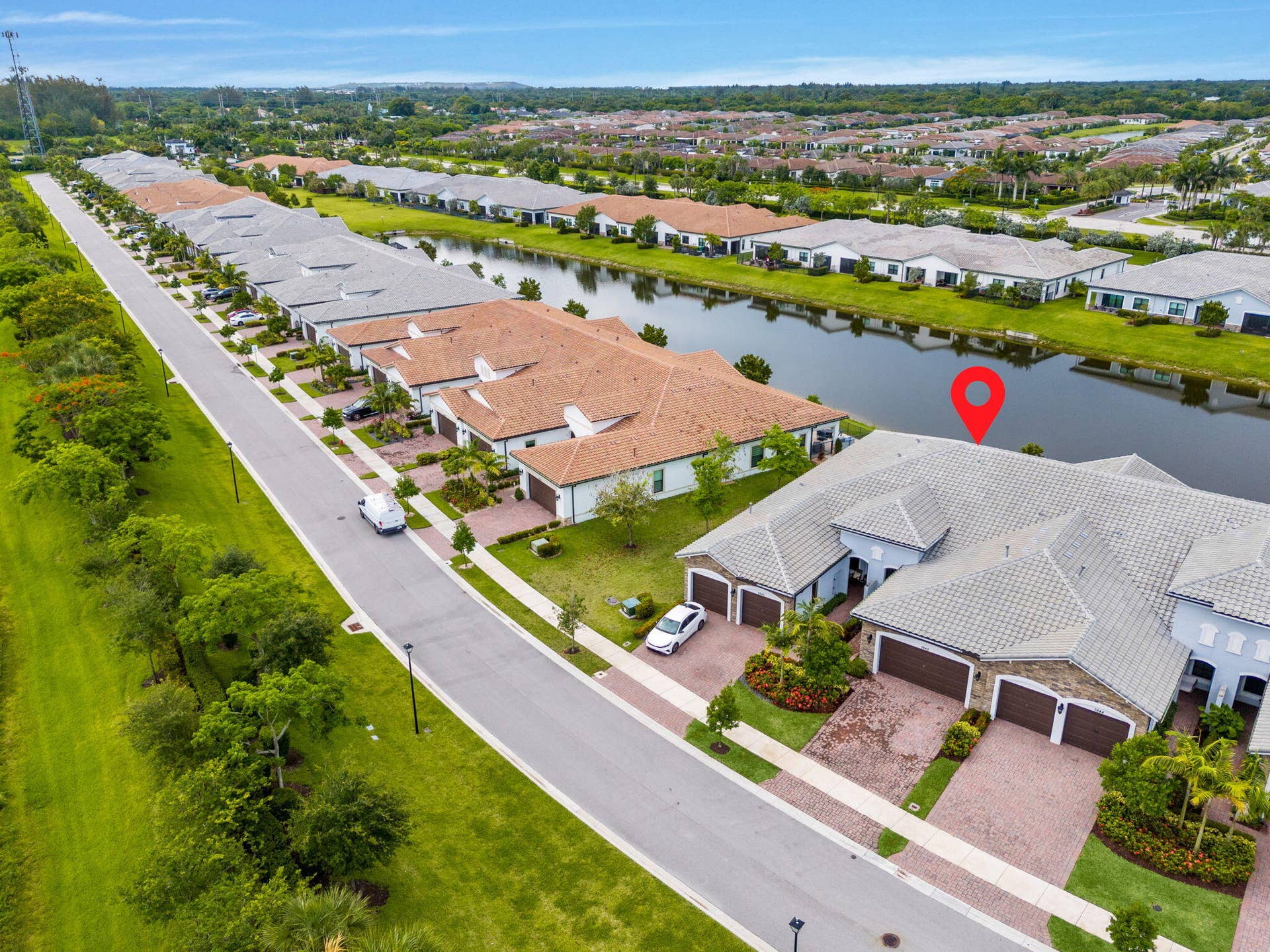7642 N Blue Spring Drive, Parkland, FL 33067 53-web-or-mls-DJI_20260528101619_0057_D-