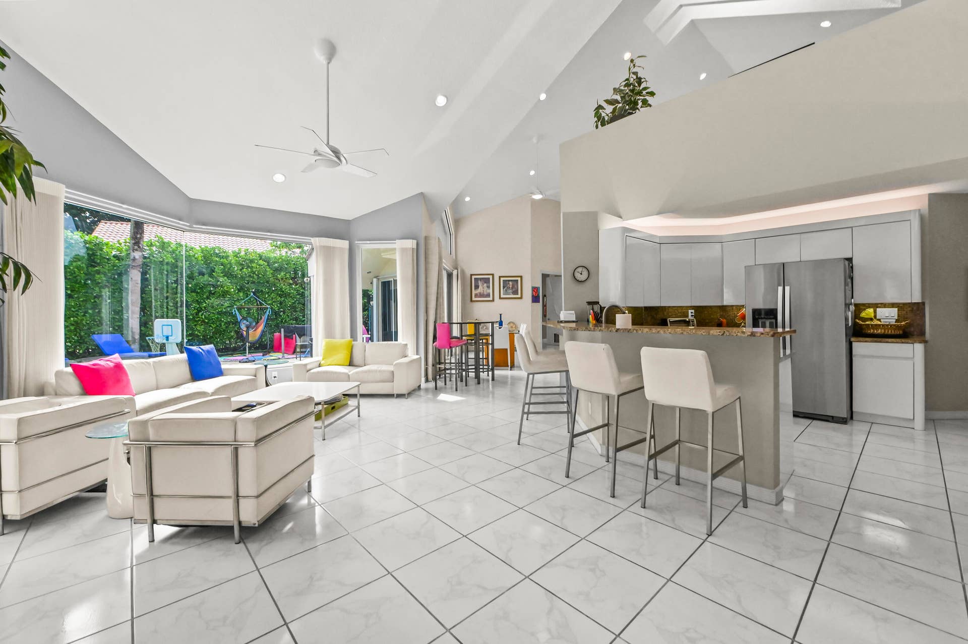7165 Mariana Court, Boca Raton, FL 33433 20 Living room 02