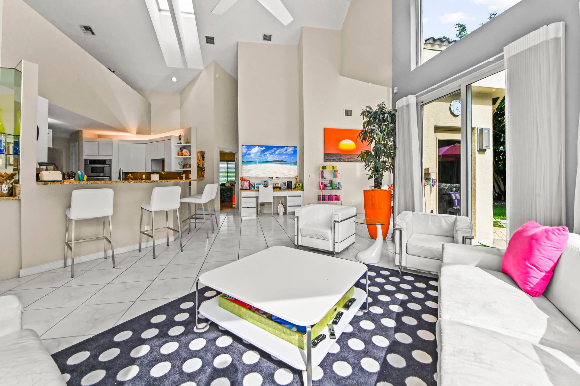 7165 Mariana Court, Boca Raton, FL 33433 16 Family room 02