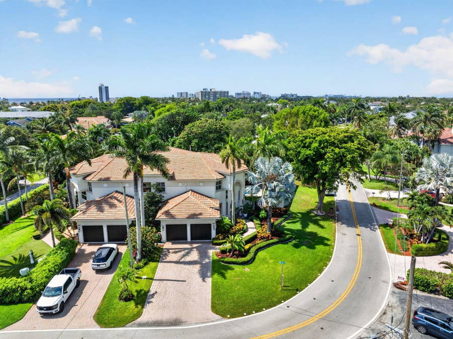 Property photo for 2844 NE 26th Avenue, Lighthouse Point, FL