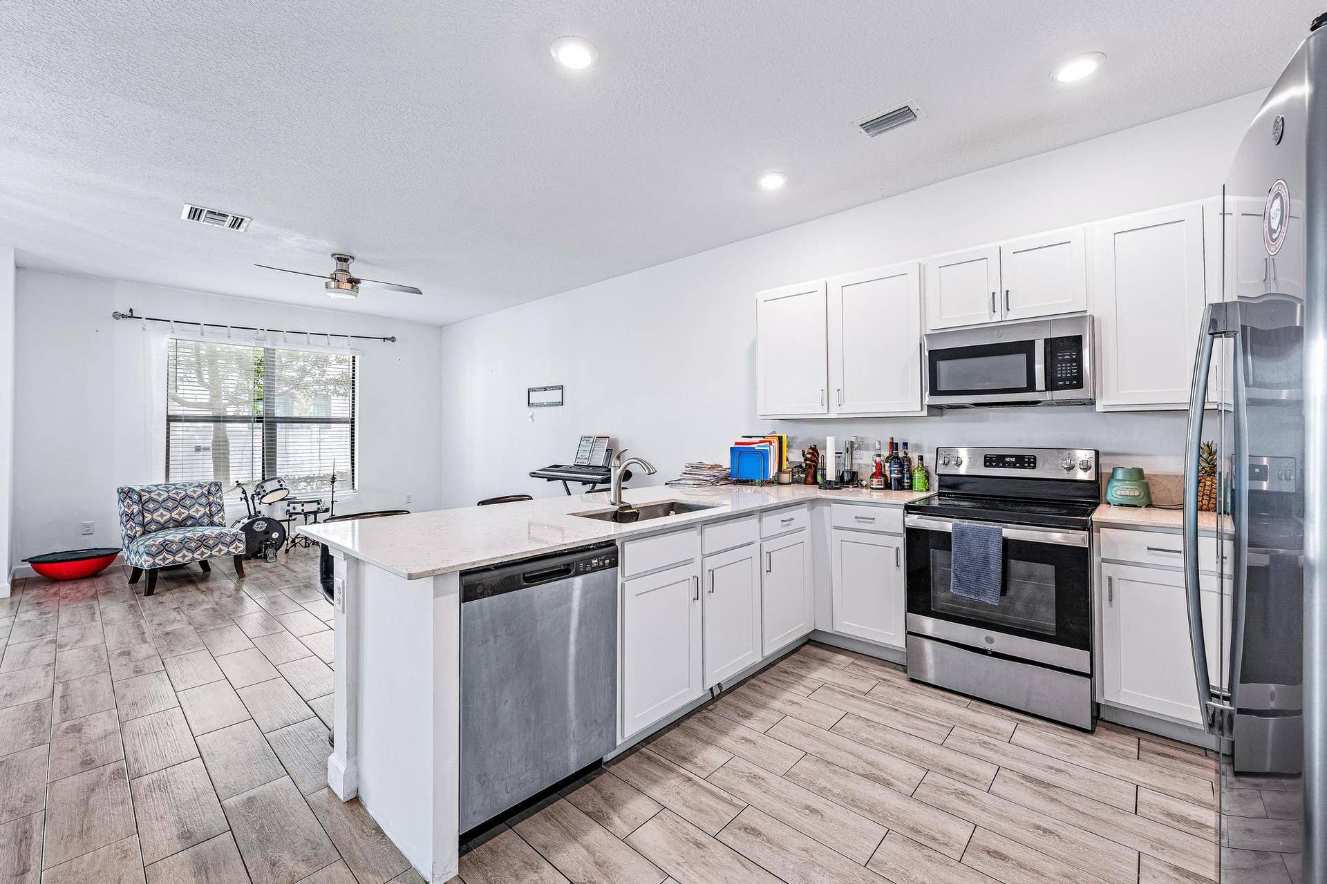 4407 Hemlock Drive, Riviera Beach, FL 33410 4407 Hemlock Dr-6