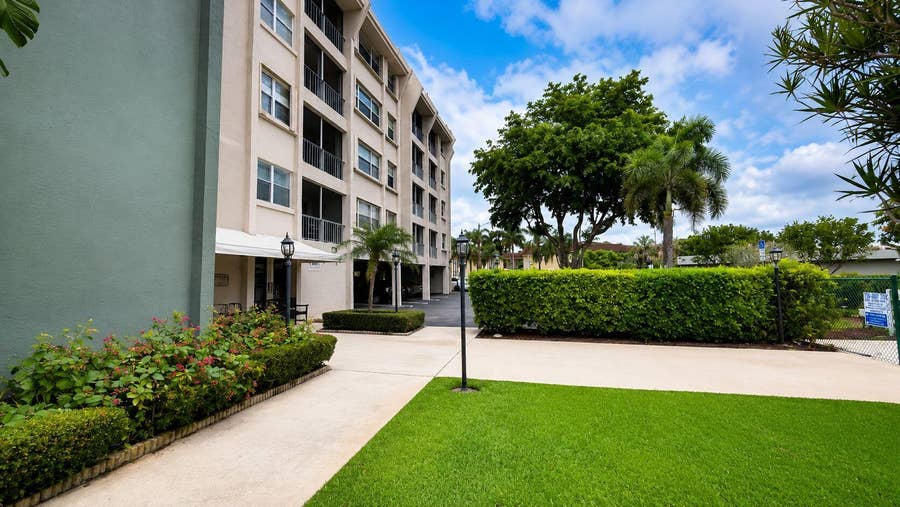 Property photo for 505 Spencer Drive, #309, West Palm Beach, FL