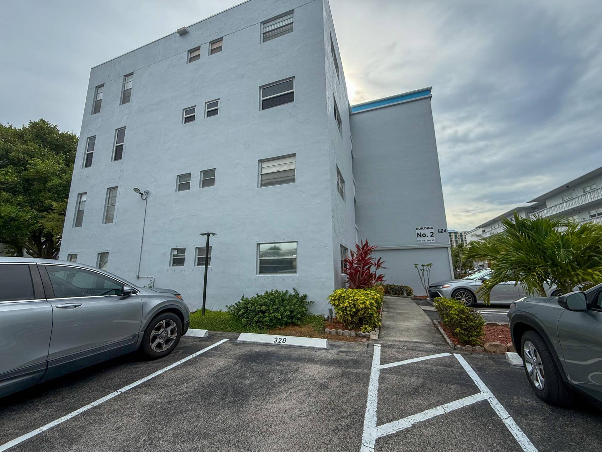 604 NE 2nd Street, #122, Dania Beach, FL 33004 Building