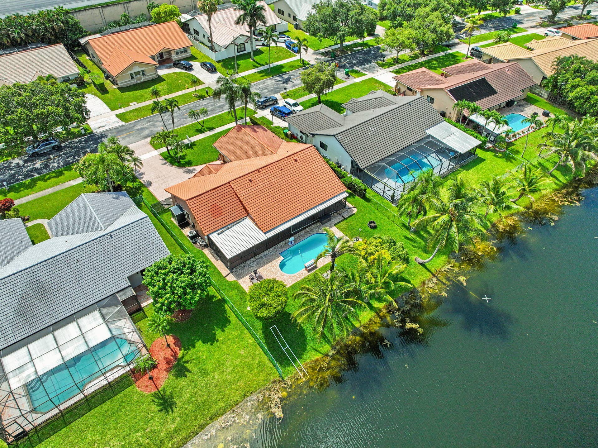 5531 Hawkes Bluff Avenue, Davie, FL 33331 31-web-or-mls-5531-hawkes-bluff-ave