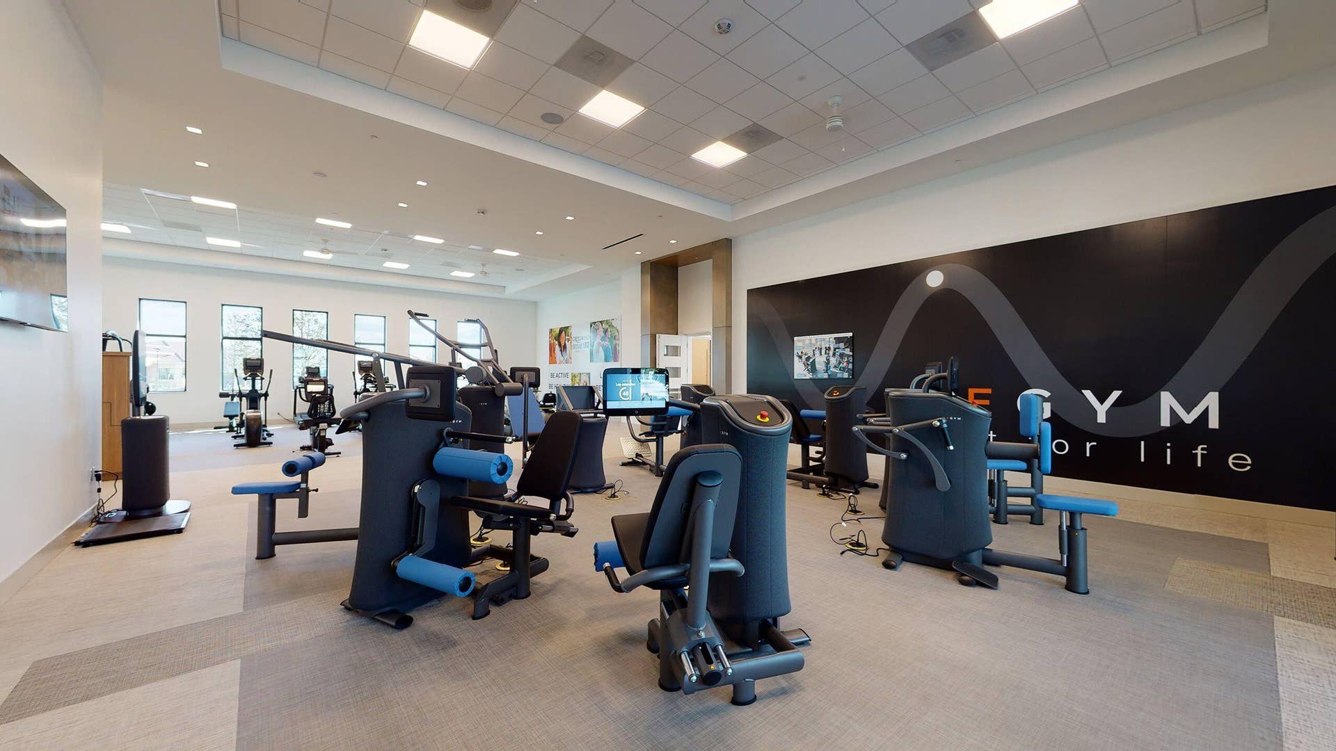 5357 Saint Armands Way, Westlake, FL 33470 lrg_cwpb-smartfit-training-center-1-july