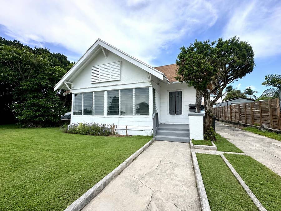Property photo for 523 Valley Forge Road, West Palm Beach, FL