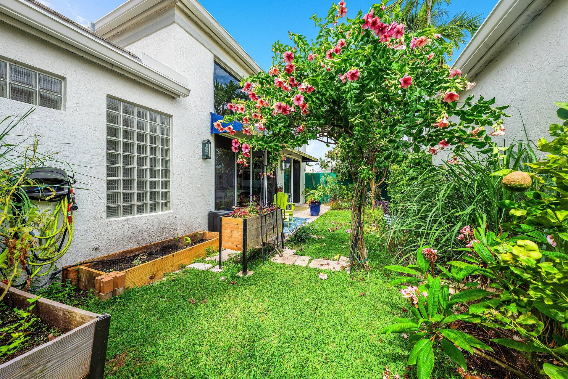 3507 NW Clubside Circle, Boca Raton, FL 33496 045-3507NorthwestClubsideCircle-BocaRato