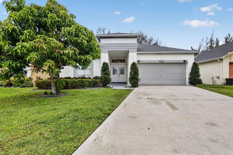 Property photo for 5291 Fox Trace, West Palm Beach, FL