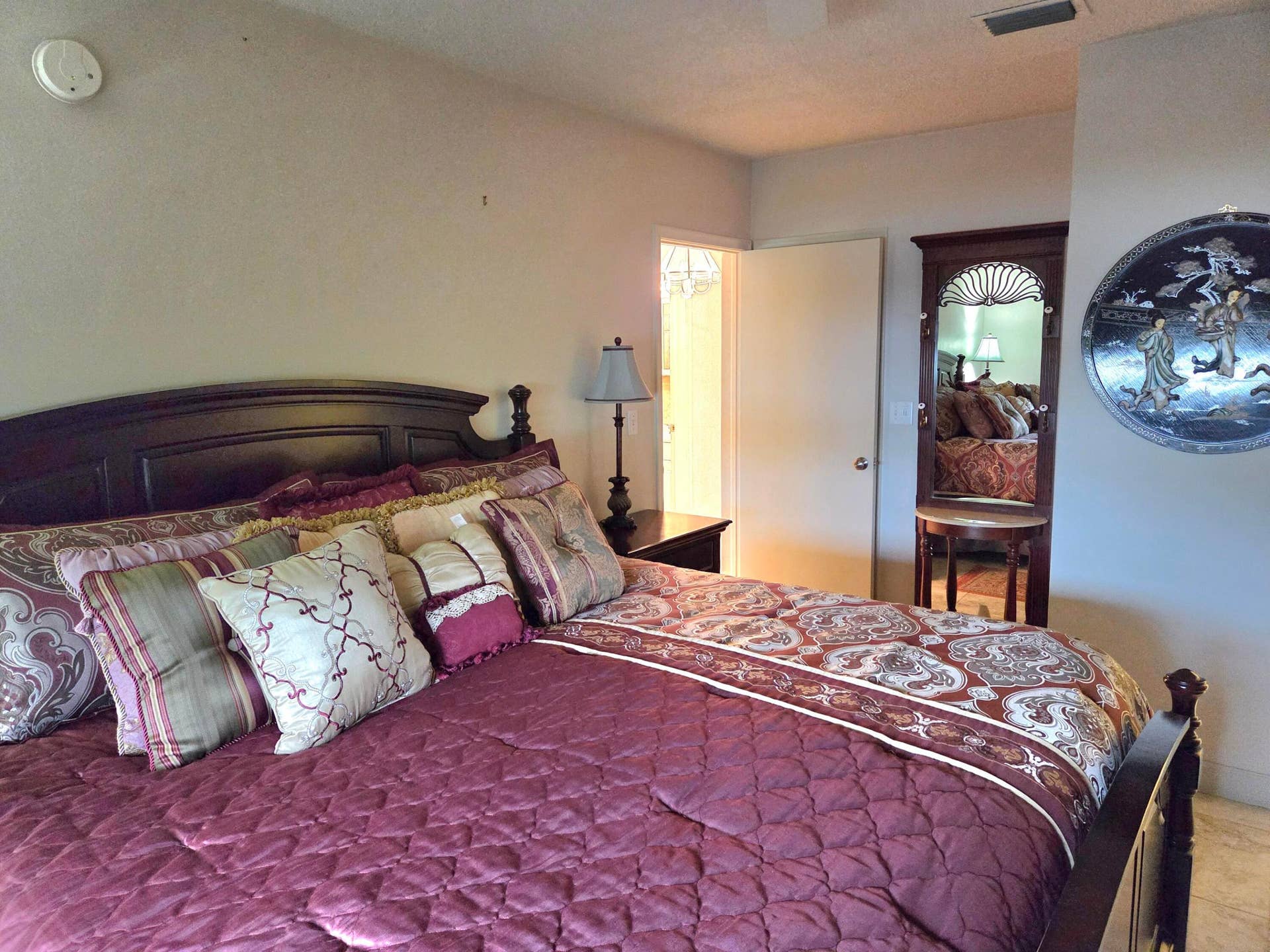 2100 NE 38th Street NE, #207, Lighthouse Point, FL 33064 Primary Bedroom