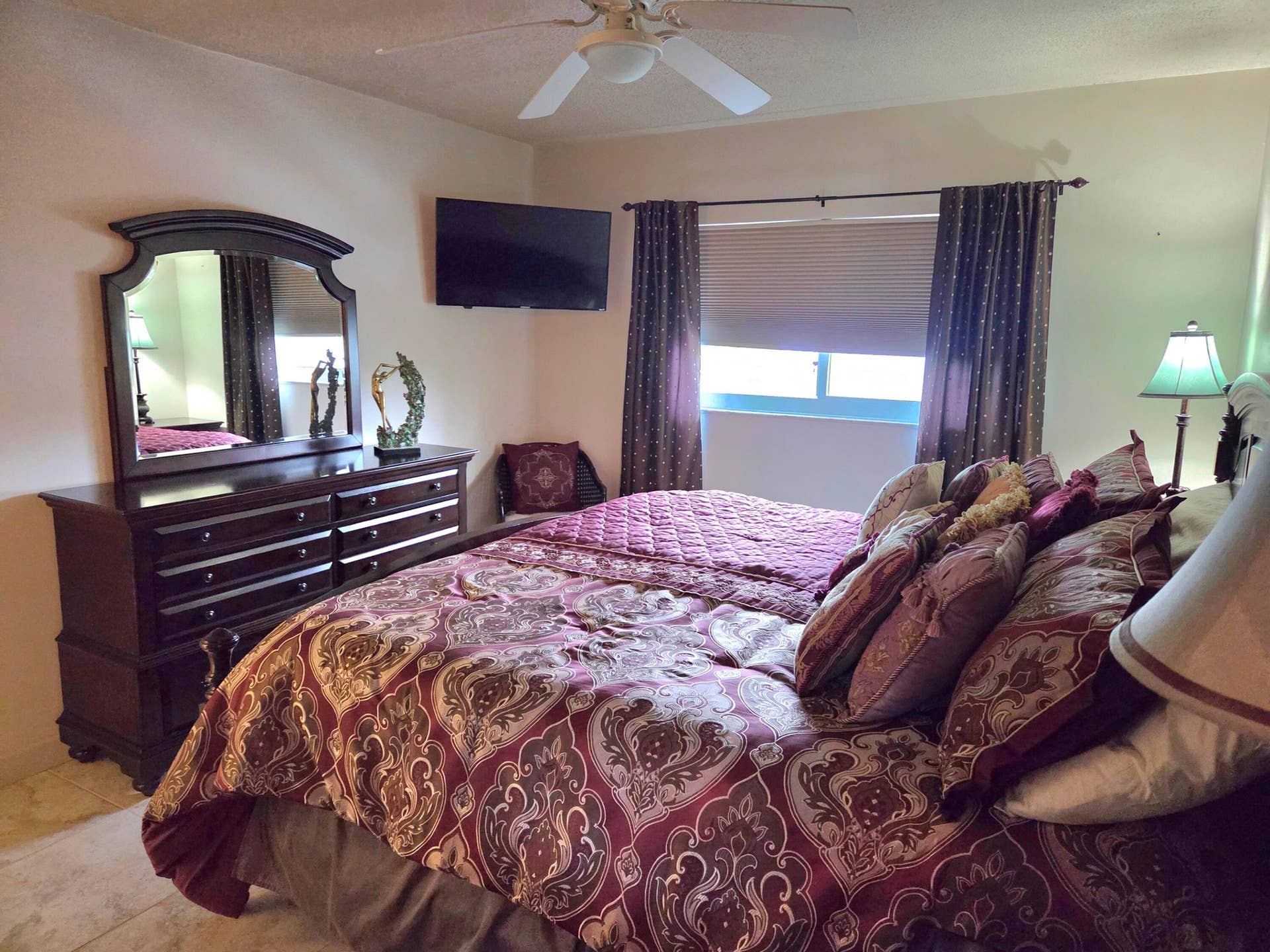2100 NE 38th Street NE, #207, Lighthouse Point, FL 33064 Primary Bedroom