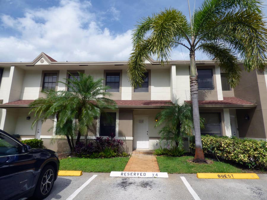 Property photo for 227 City View Drive, Fort Lauderdale, FL
