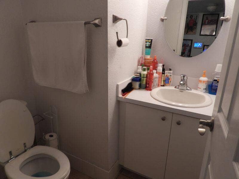 2764 NW 1st Court, Pompano Beach, FL 33069 Half-Bath