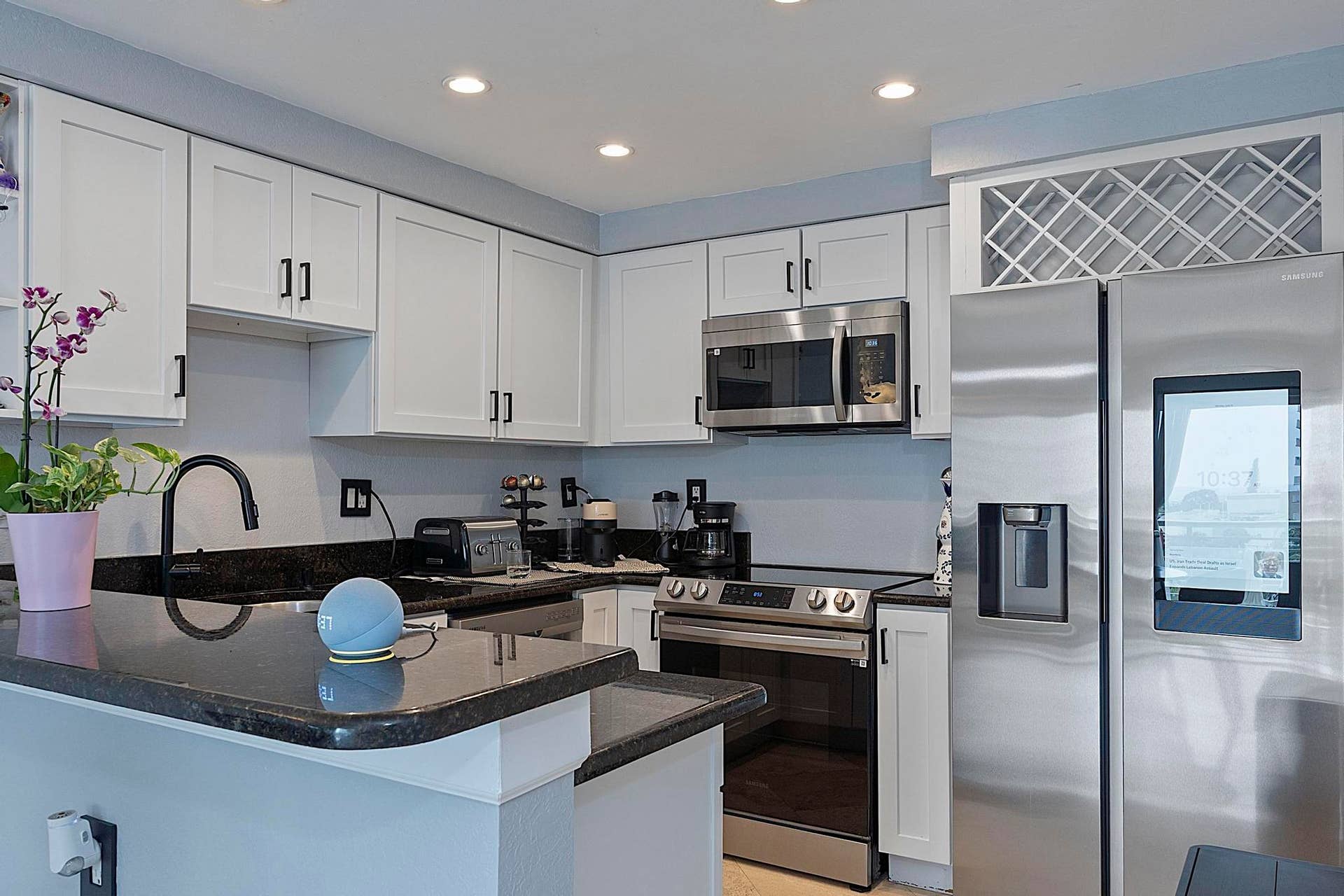 2900 NE 30th Street, #Apt 8j, Fort Lauderdale, FL 33306 2900 NE 30th St - # 8J - 127