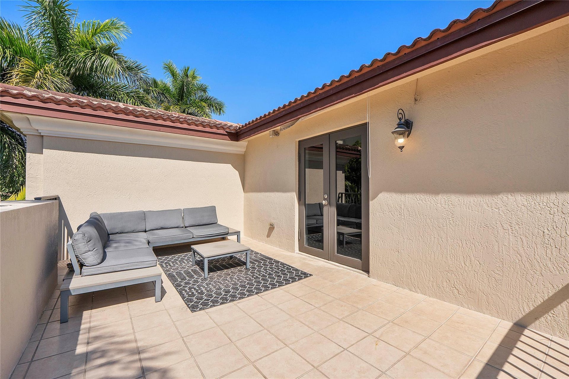430 NE 7th Avenue, #430, Fort Lauderdale, FL 33301 Photo 24
