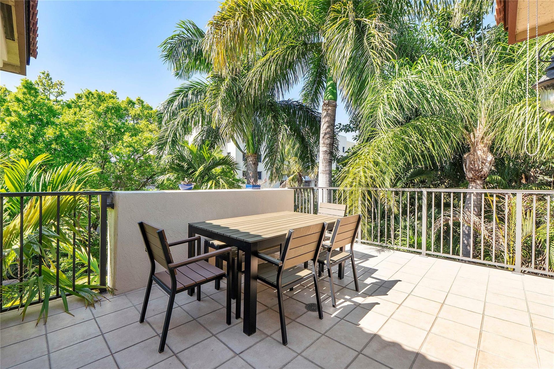 430 NE 7th Avenue, #430, Fort Lauderdale, FL 33301 Photo 28