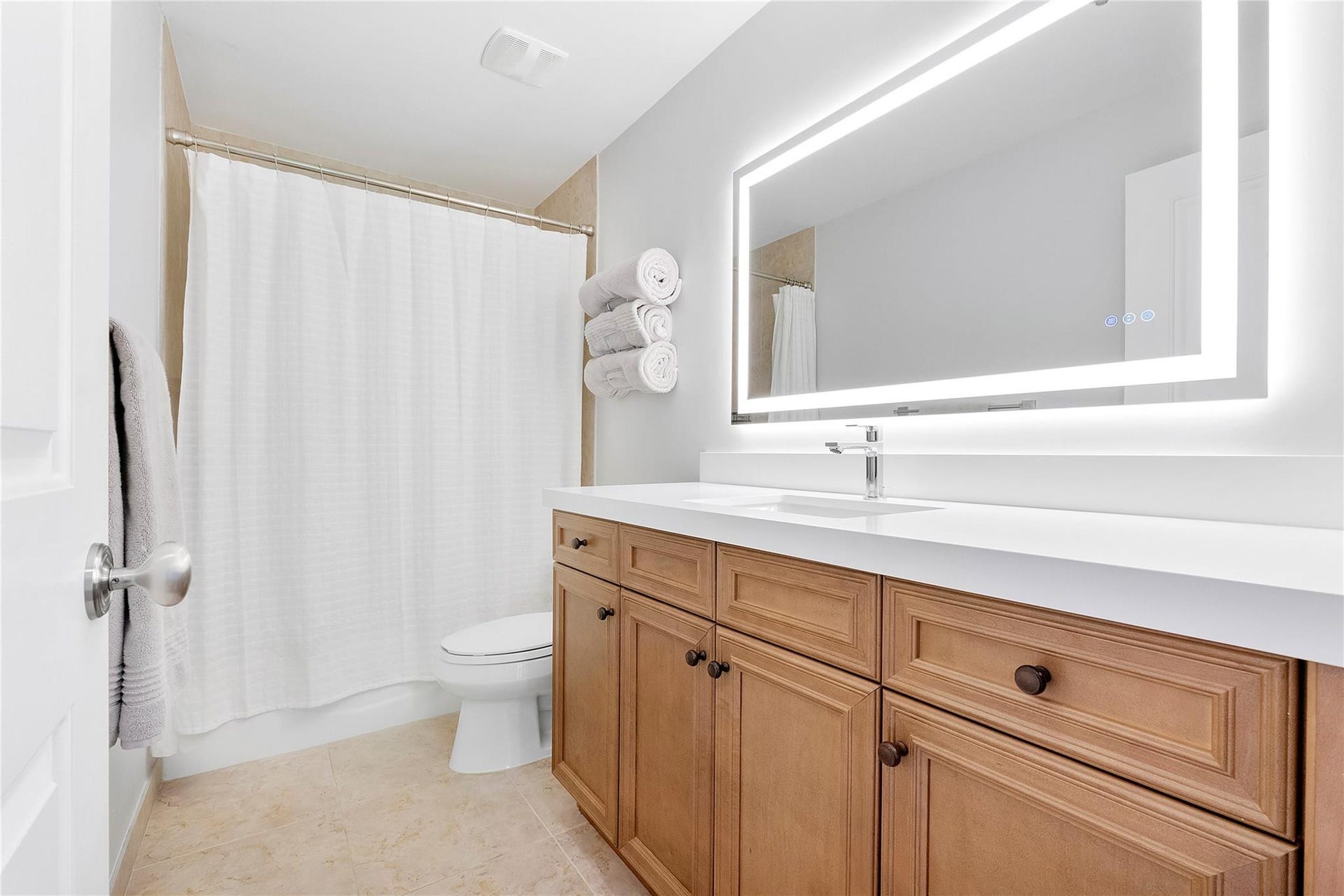 430 NE 7th Avenue, #430, Fort Lauderdale, FL 33301 Photo 26