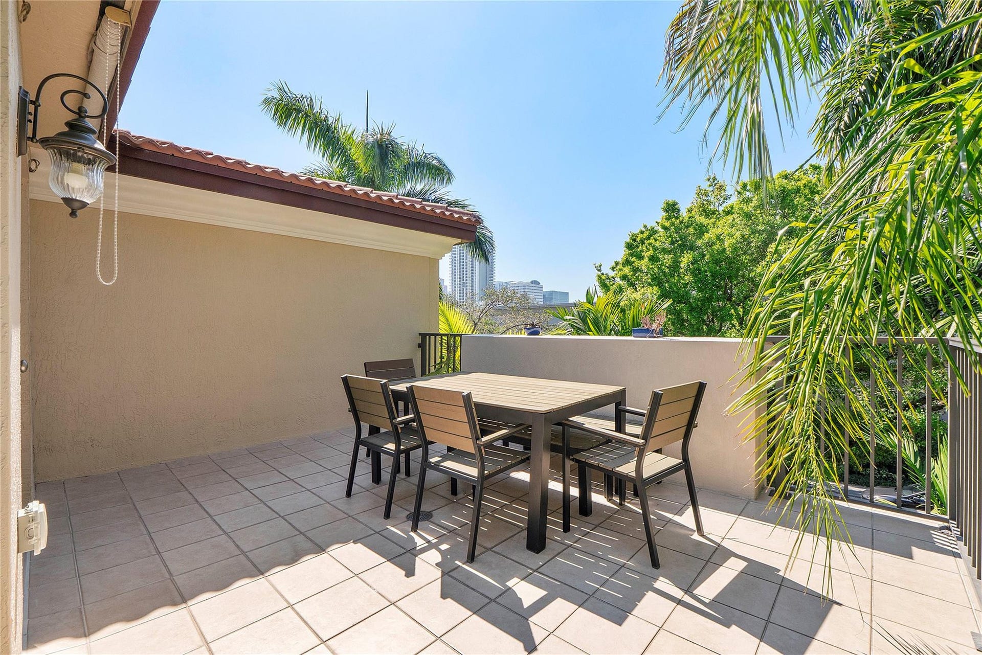 430 NE 7th Avenue, #430, Fort Lauderdale, FL 33301 Photo 29
