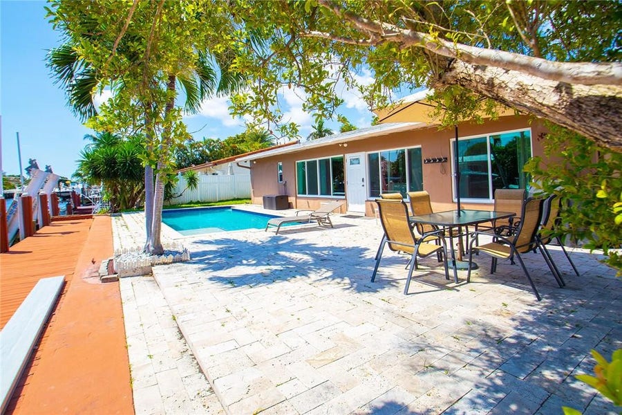 Property photo for 360 SE 12th Avenue, Pompano Beach, FL