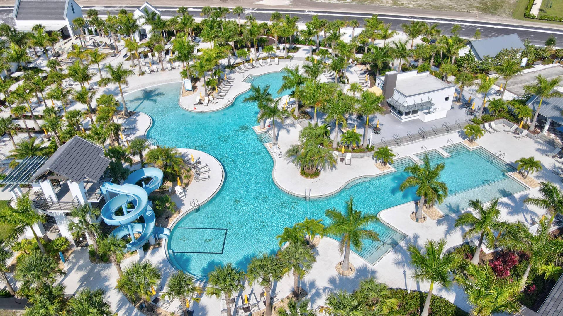 water slide, beach style entry
