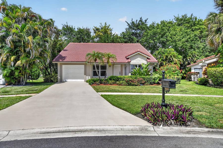 Property photo for 19536 Sea Pines Way, Boca Raton, FL