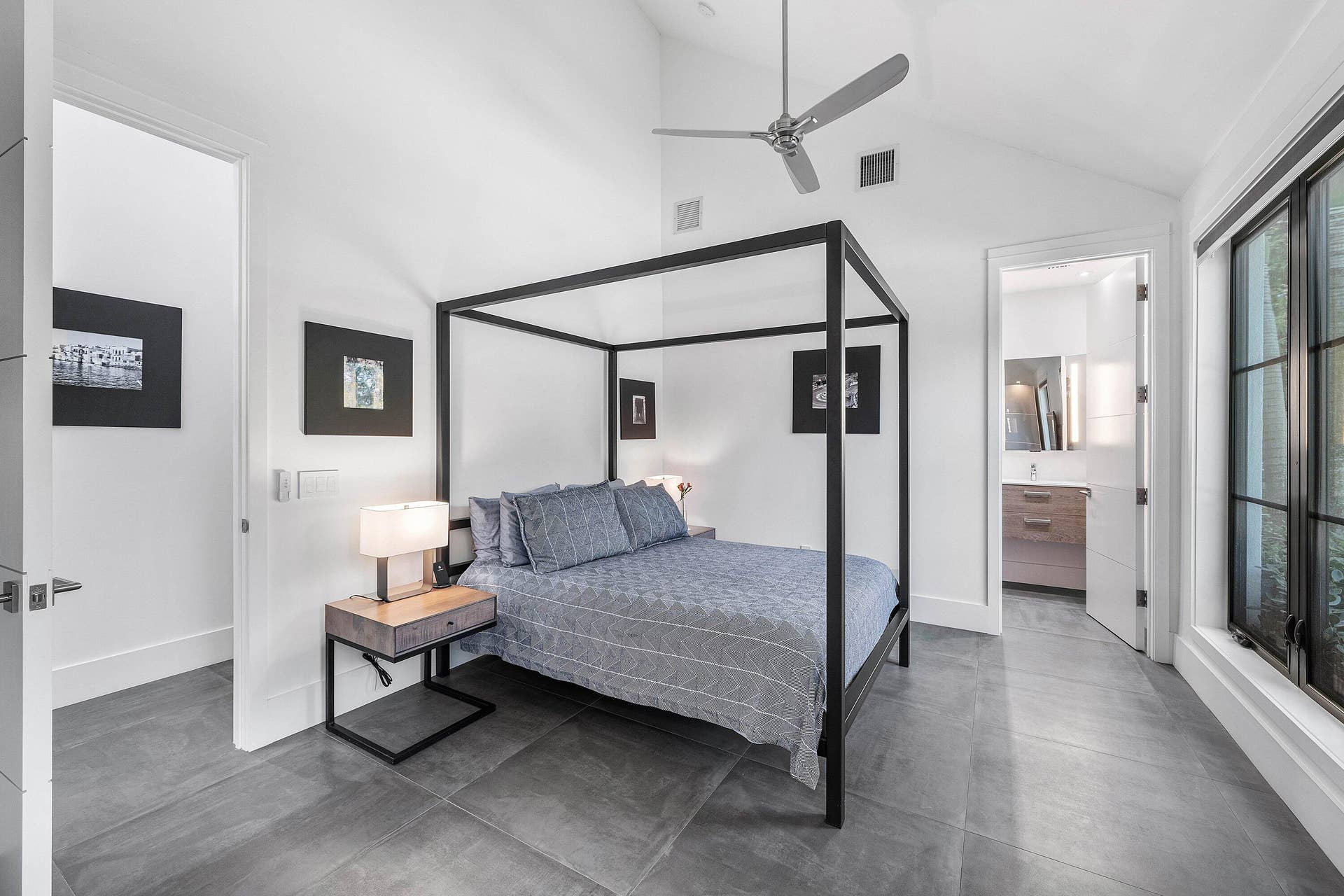 1275 N Swinton Avenue, Delray Beach, FL 33444 043-1275NorthSwintonAvenue-DelrayBeach-F
