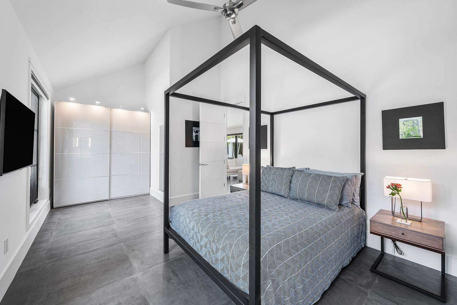 1275 N Swinton Avenue, Delray Beach, FL 33444 044-1275NorthSwintonAvenue-DelrayBeach-F
