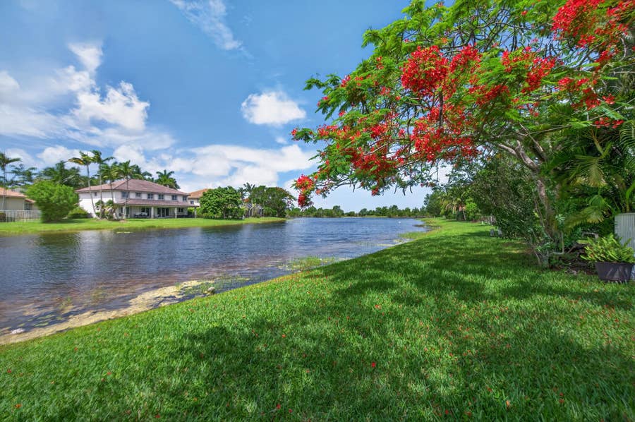 Property photo for 1374 Canary Island Drive, Weston, FL
