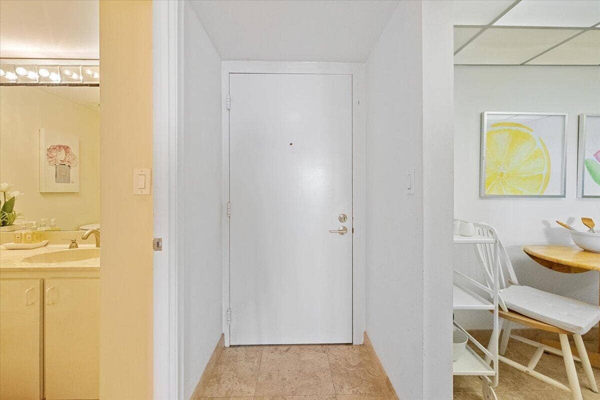 3912 S Ocean Boulevard, #1211, Highland Beach, FL 33487 23-1211 TM -1662