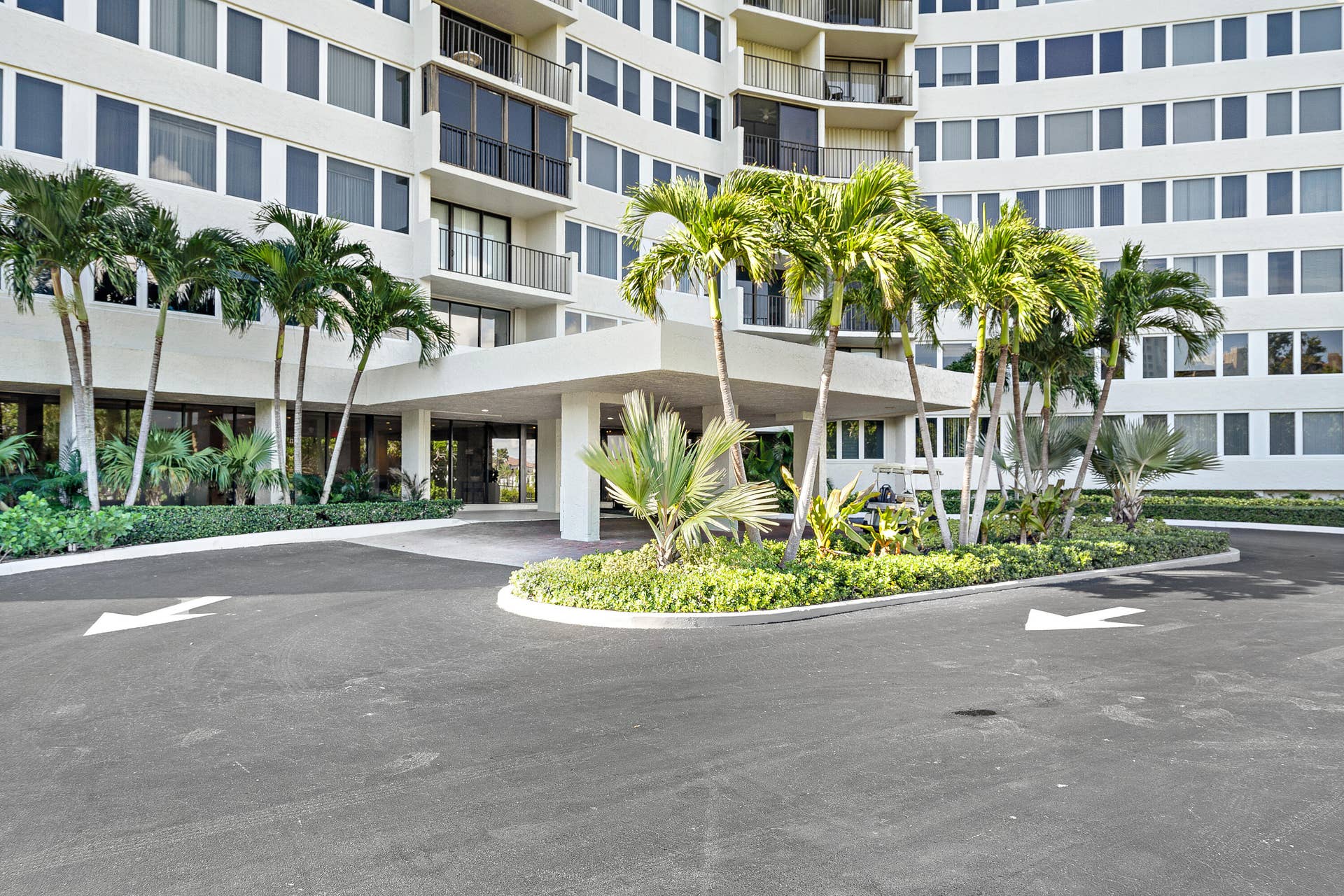 3912 S Ocean Boulevard, #1211, Highland Beach, FL 33487 entrance