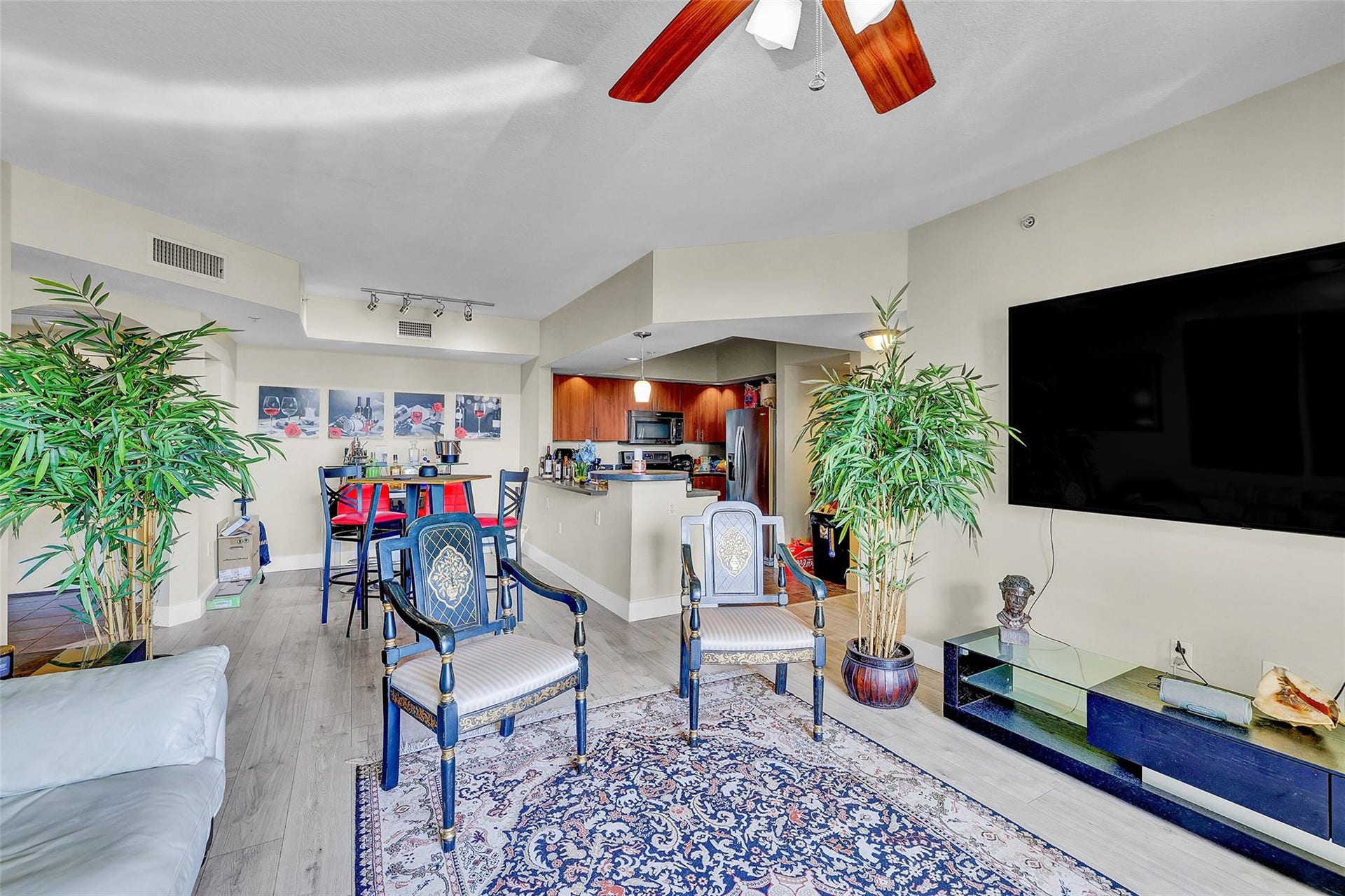 110 N Federal Highway, #815, Fort Lauderdale, FL 33301 Photo 4