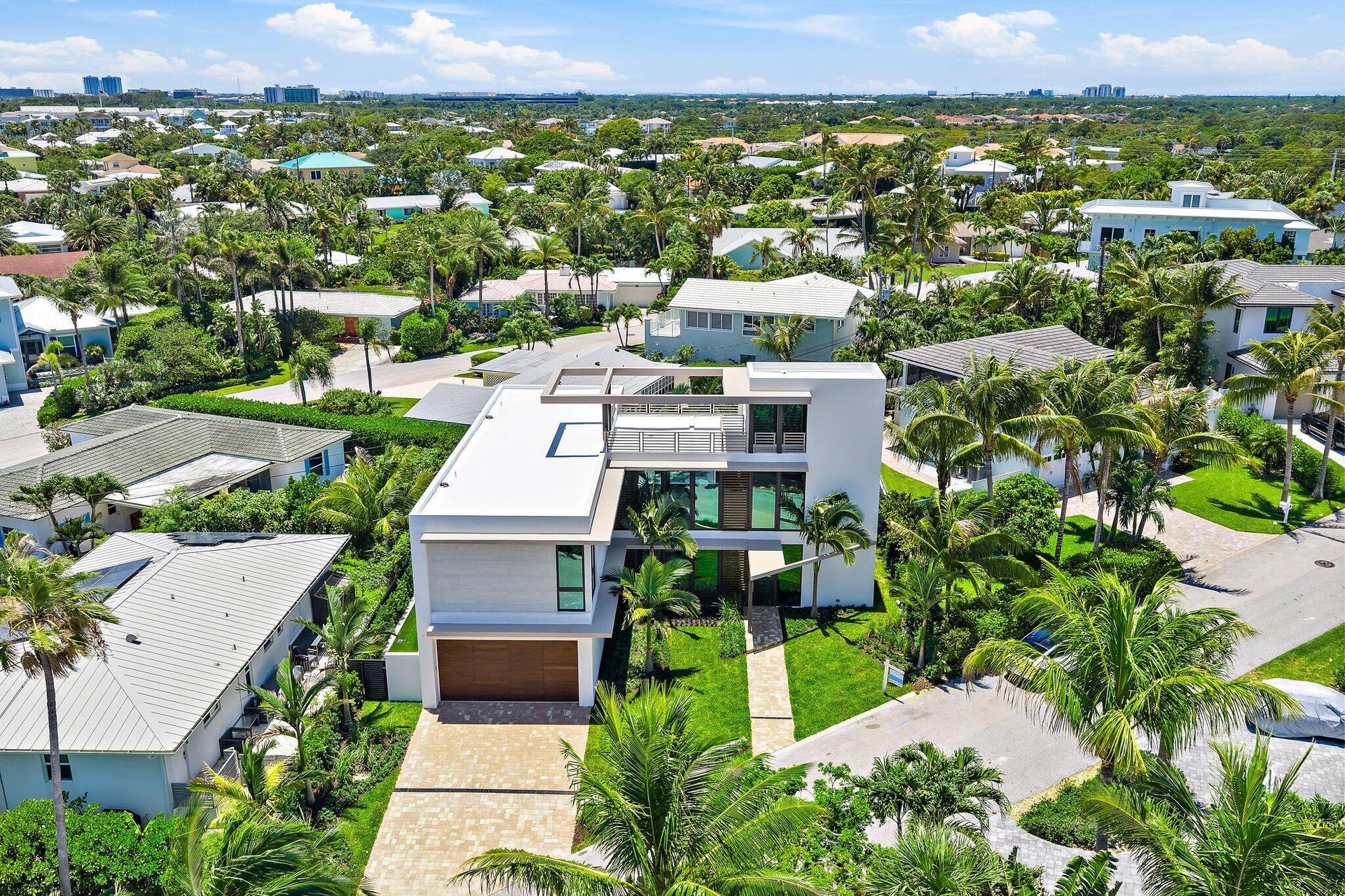 390 Jupiter Lane, Juno Beach, FL 33408 012-390JupiterLn-JunoBeach-SMALL