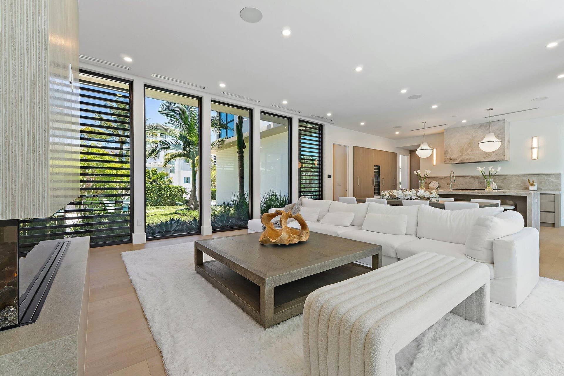 390 Jupiter Lane, Juno Beach, FL 33408 039-390JupiterLn-JunoBeach-SMALL - Copy