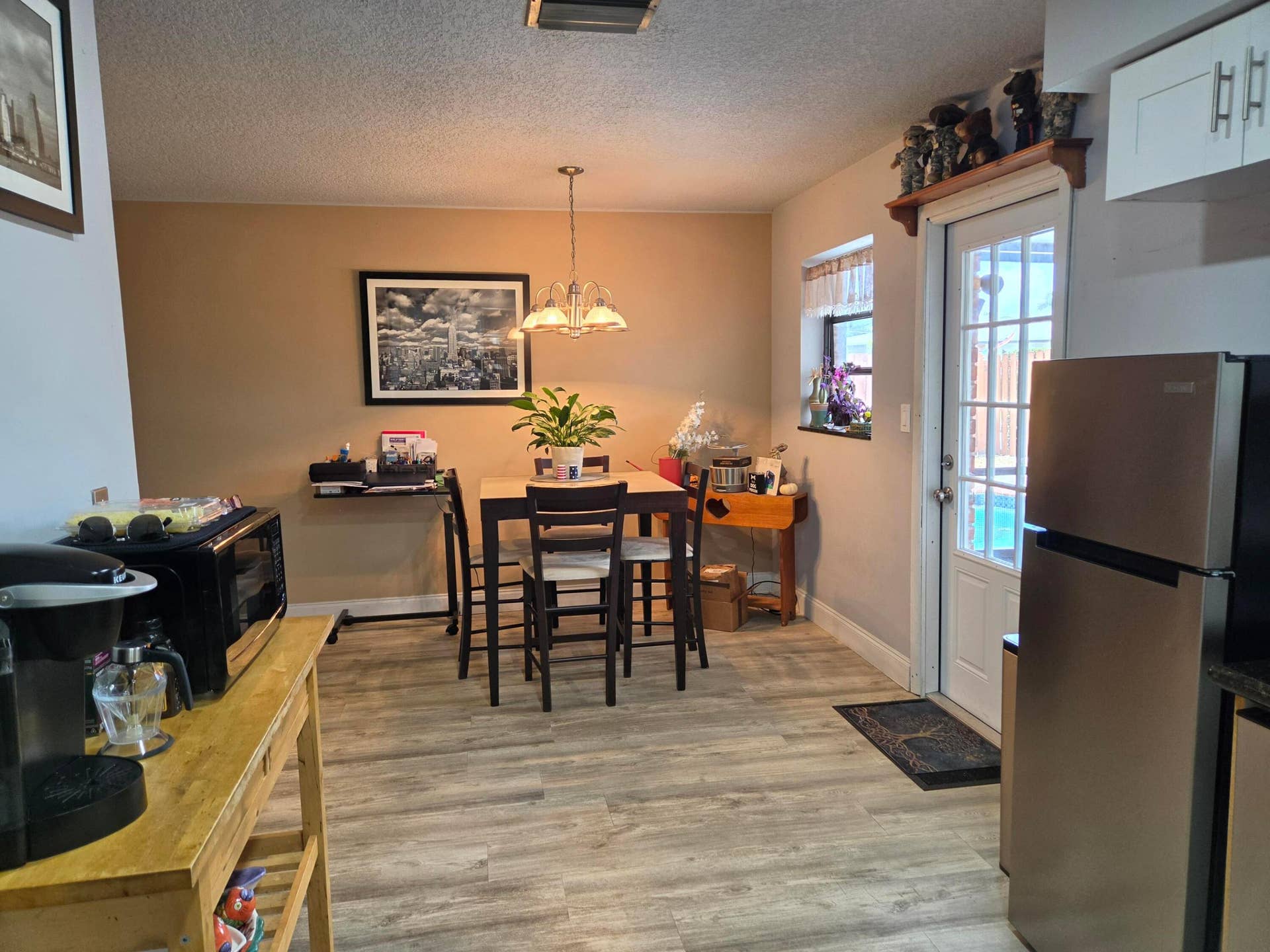 608-612 NE 21st Court, Wilton Manors, FL 33305 612 - Dining