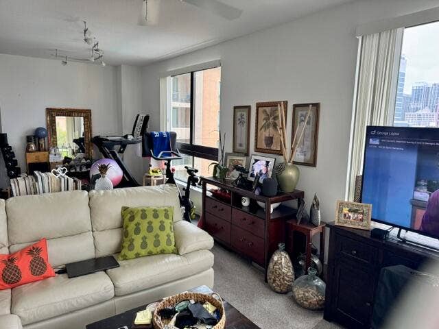 100 N Federal Highway, #1409, Fort Lauderdale, FL 33301 IMG_2430