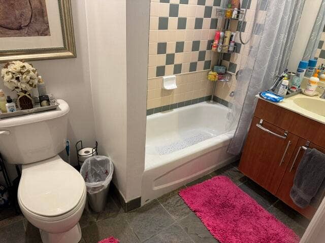 100 N Federal Highway, #1409, Fort Lauderdale, FL 33301 guest bath