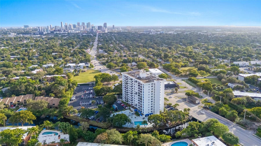 Property photo for 1800 N Andrews Avenue, #7j, Fort Lauderdale, FL