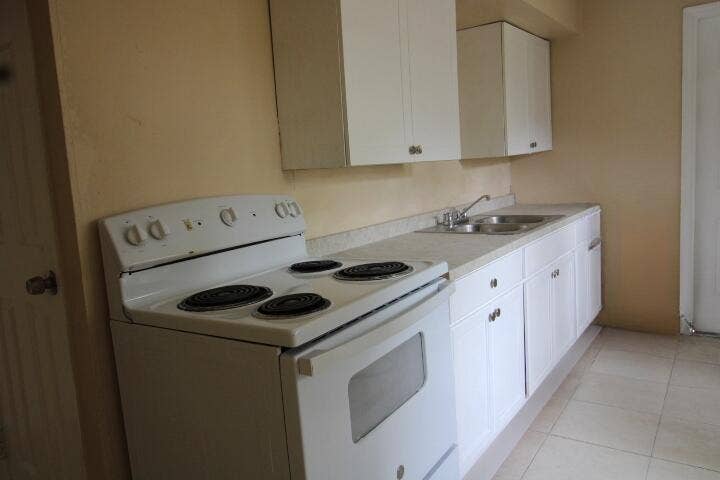 1417 W 32nd Street, Riviera Beach, FL 33404 IMG_1150_inPixio (3)