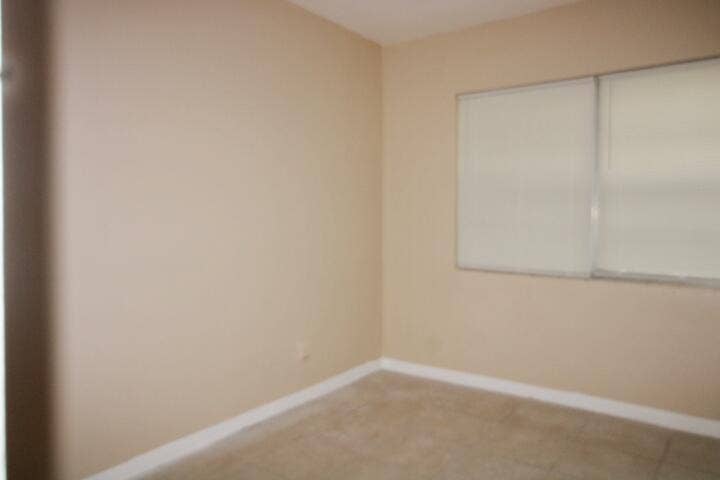 1417 W 32nd Street, Riviera Beach, FL 33404 IMG_1142_inPixio
